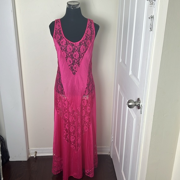 Vintage 80’s Y2K Pink Nylon Glam Rock Lace Nightgown Lingerie Size Medium - Picture 11 of 16